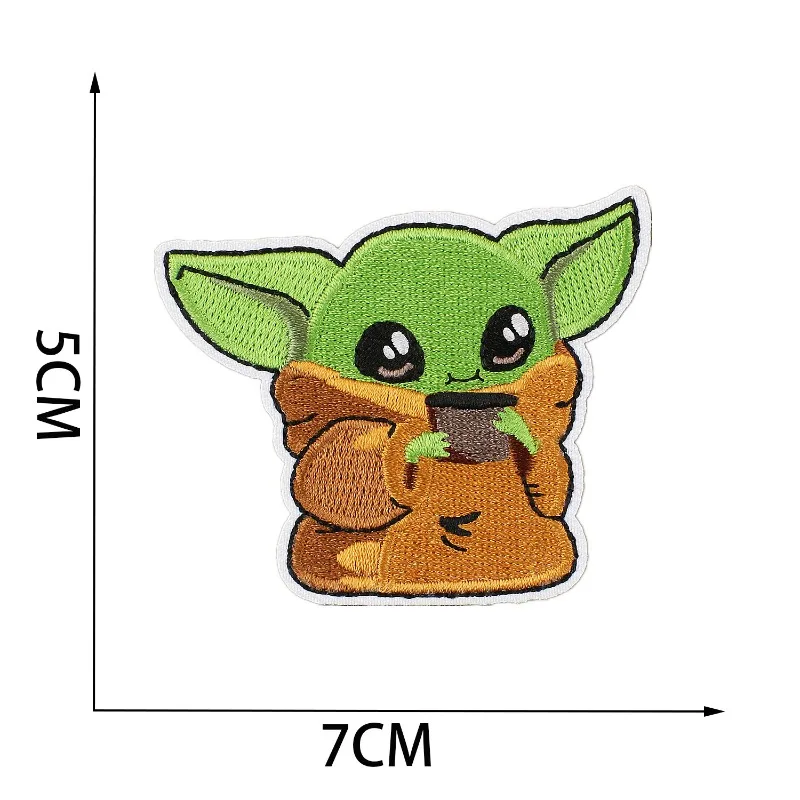 9 toppe termoadesive con perso - Baby Yoda Clothing recensione e prezzo
